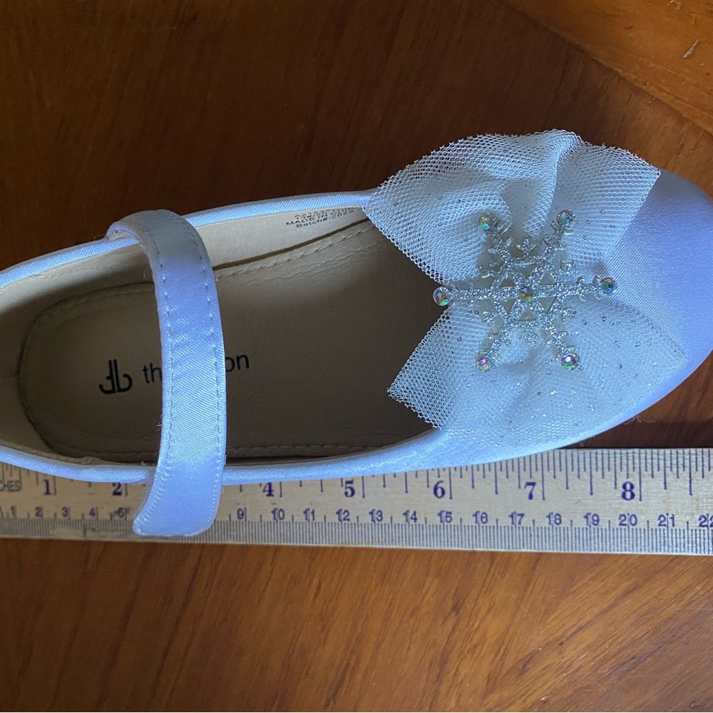 Snowflake child 13 slipper shoes dress up